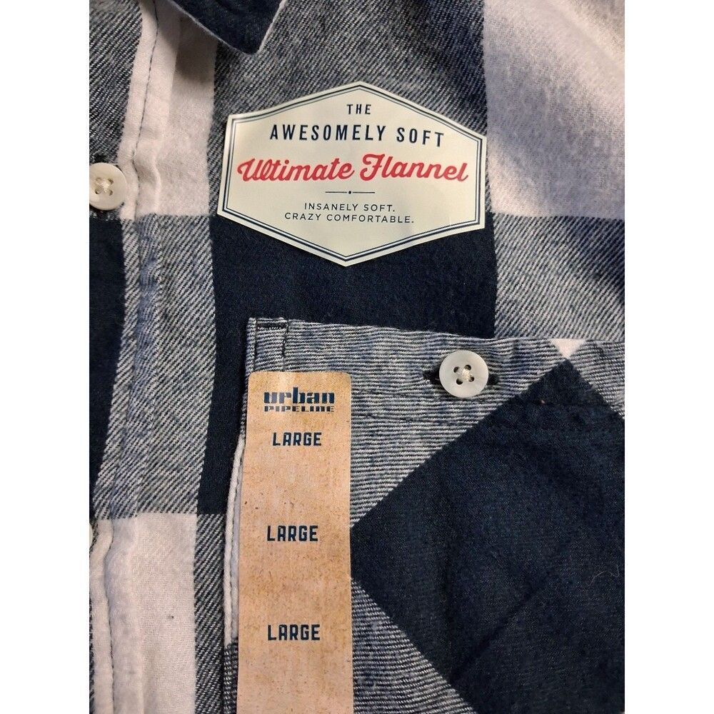 Men’s Black White Buffalo Plaid Flannel Button Down Shirt - Picture 3 of 11
